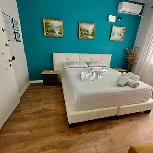 Private Entry And Bathroom Tiran